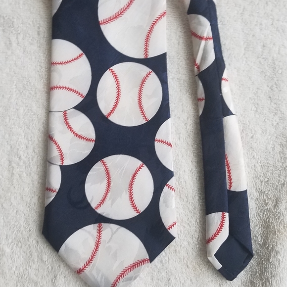 Dino Romaro Hand Made Baseball Themed Necktie / Suit Tie - Picture 2 of 11